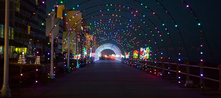 Virginia Beach hotel - events - Holiday Lights on the Beach