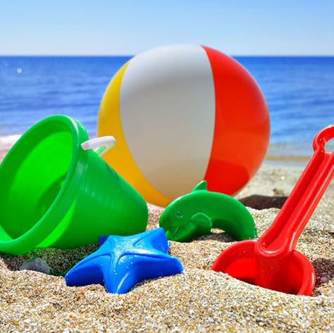 Holiday Inn and Suites - Green Hotel Campaign - take a beach toy leave a toy program