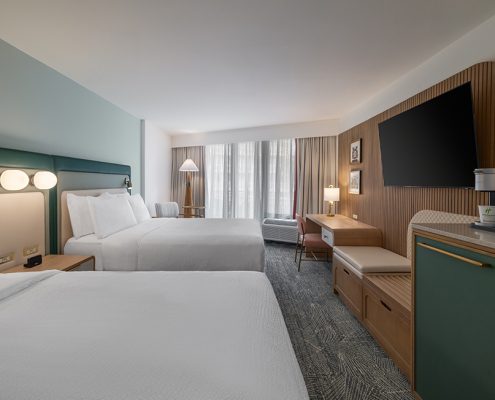 HIVB-North-Gallery-Standard-Poolside-Two-Queen-Beds-26-1